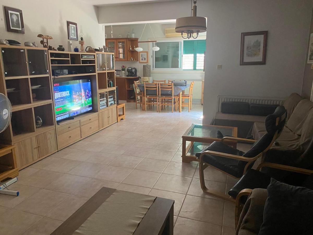 Konnos Villa Protarász Kültér fotó